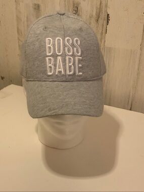 Light Gray "BOSS BABE" Embroidered Baseball Cap
